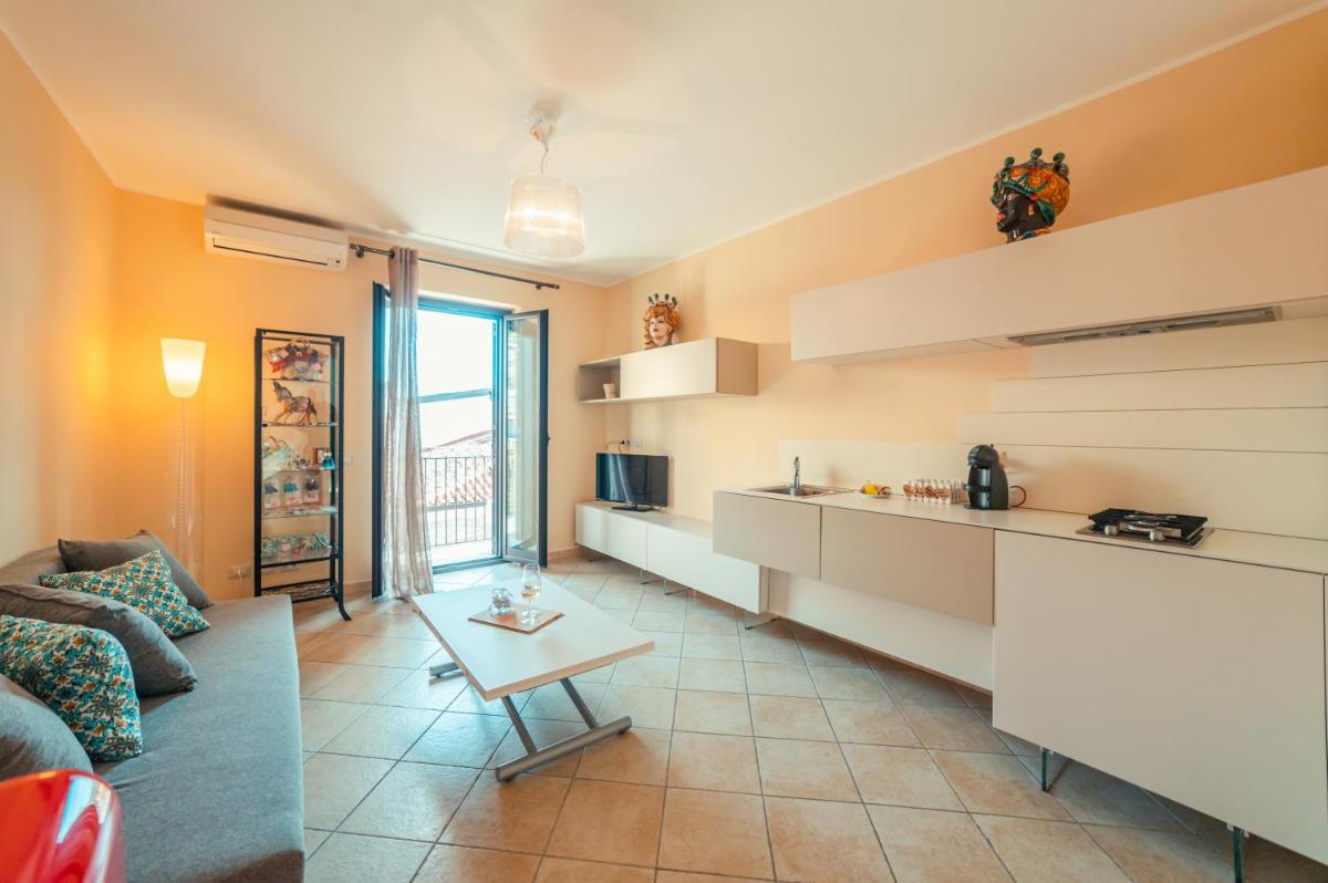 Mosaico Taormina Guest House - Housity