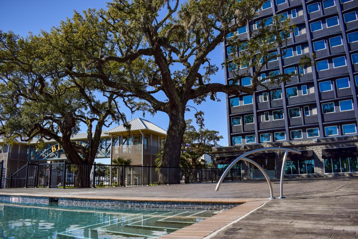 Hotel Legends - Housity