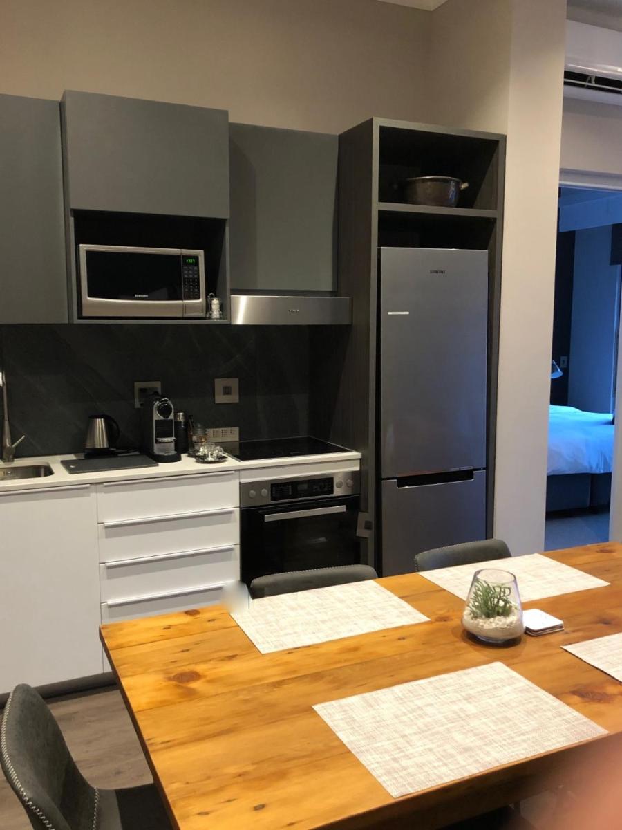 Suitetrails - MENLYN MAINE - One Bedroom Penthouse - NO LOAD SHEDDING!!