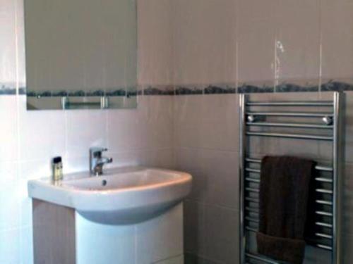 Clifton Hotel - Housity