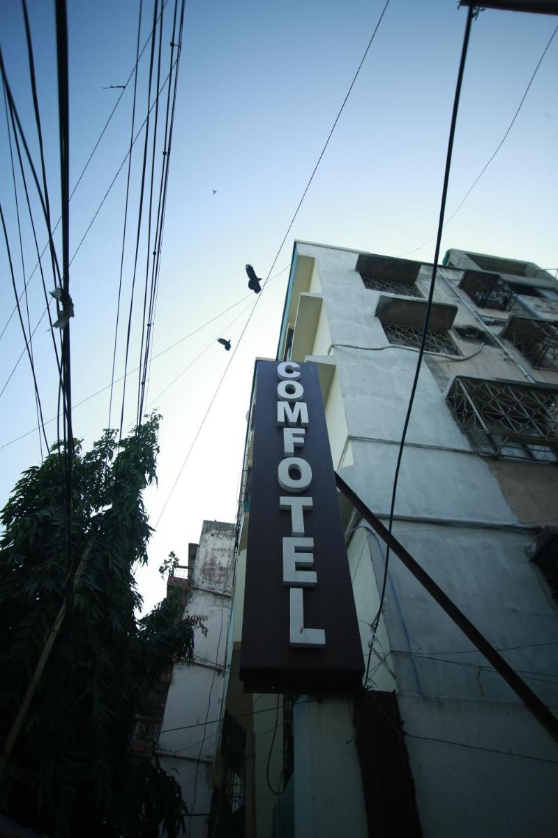 Hotel Comfotel Kolkata - Housity