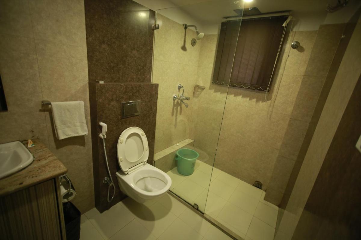 Suitetrails - Hotel Comfotel Kolkata