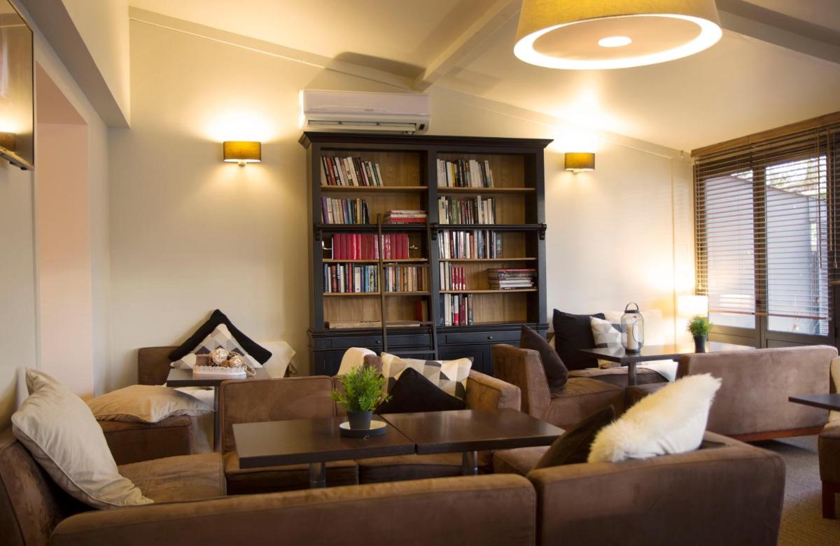 Best Western The Hotel Versailles - Housity