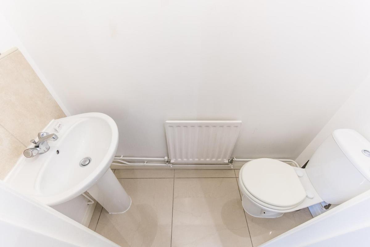 Town or Country - Jessie Terrace House - Housity