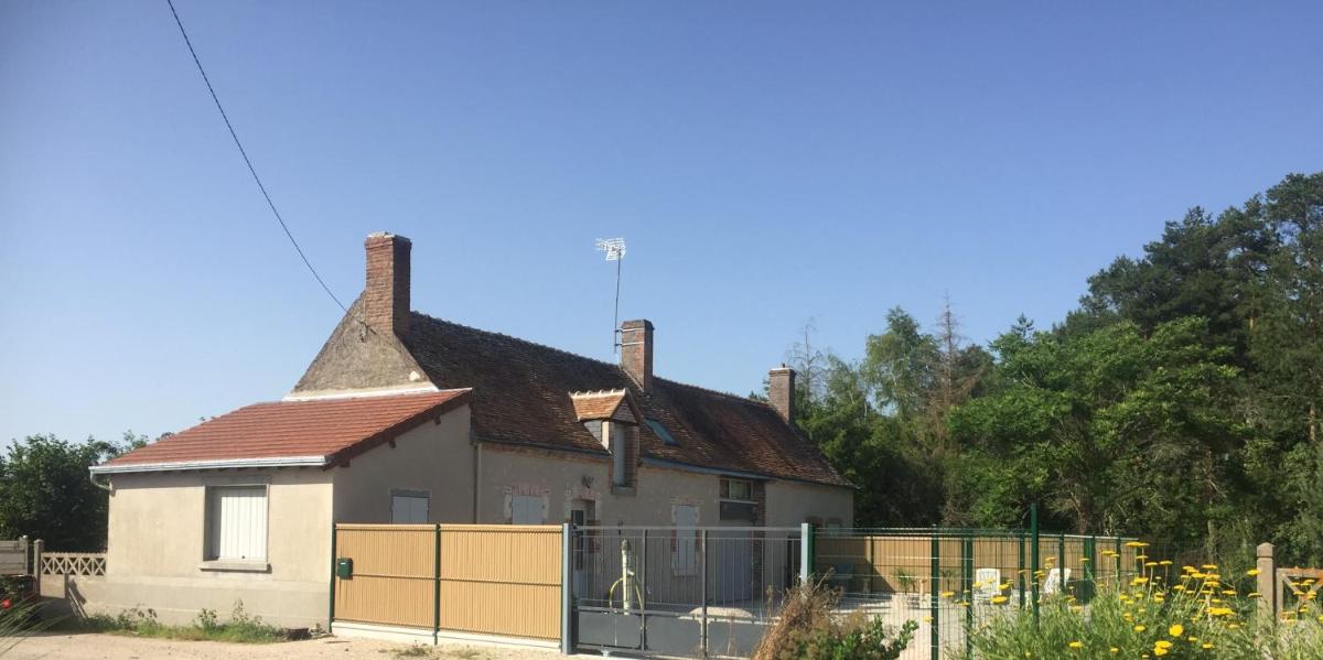 GITE AUX DEUX CERFS - Housity