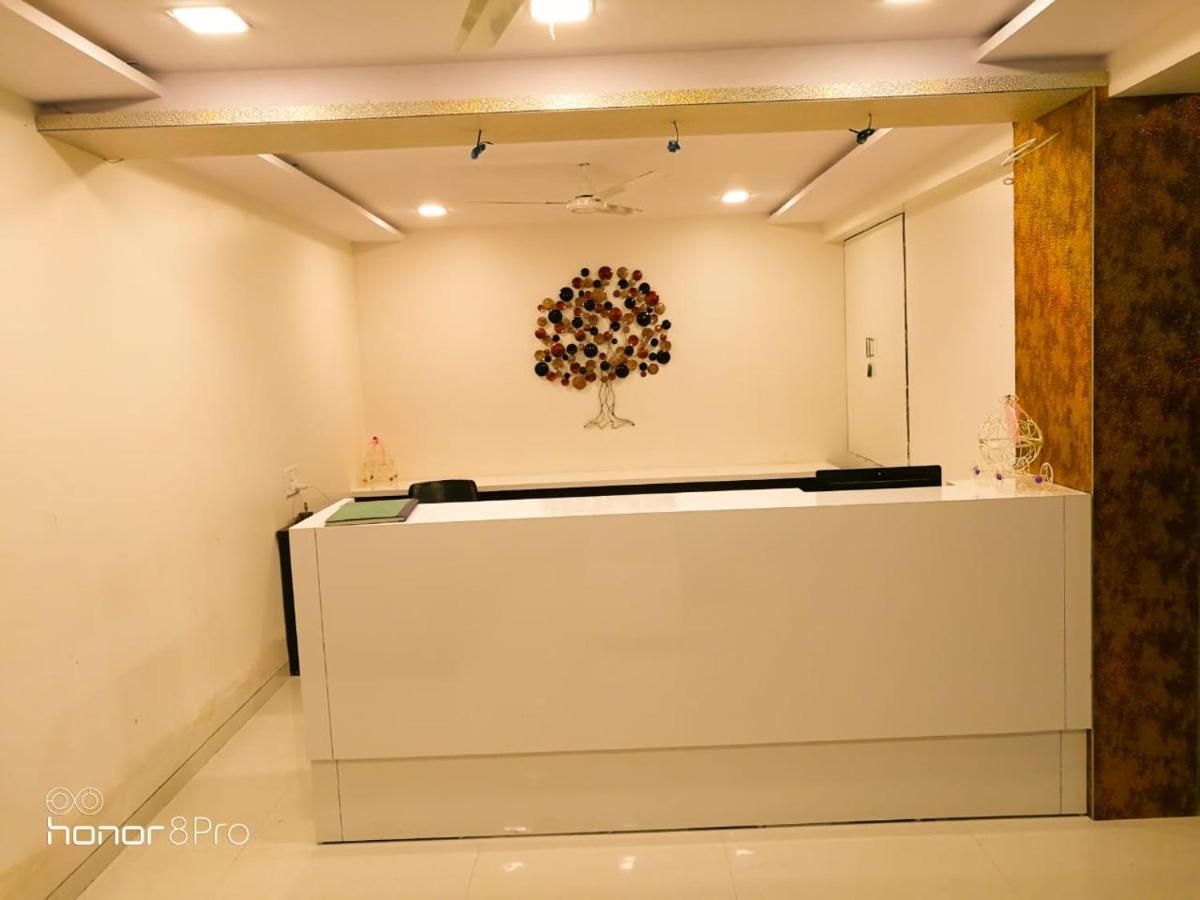 Hotel Sai Sulochana - Housity