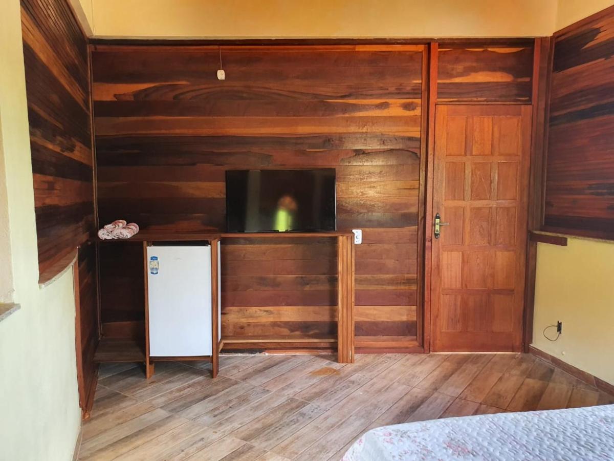 Recanto casa amarela - Housity