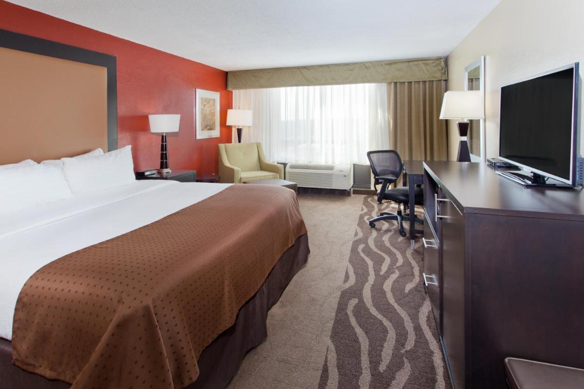 Holiday Inn Shreveport Downtown by IHG - Housity