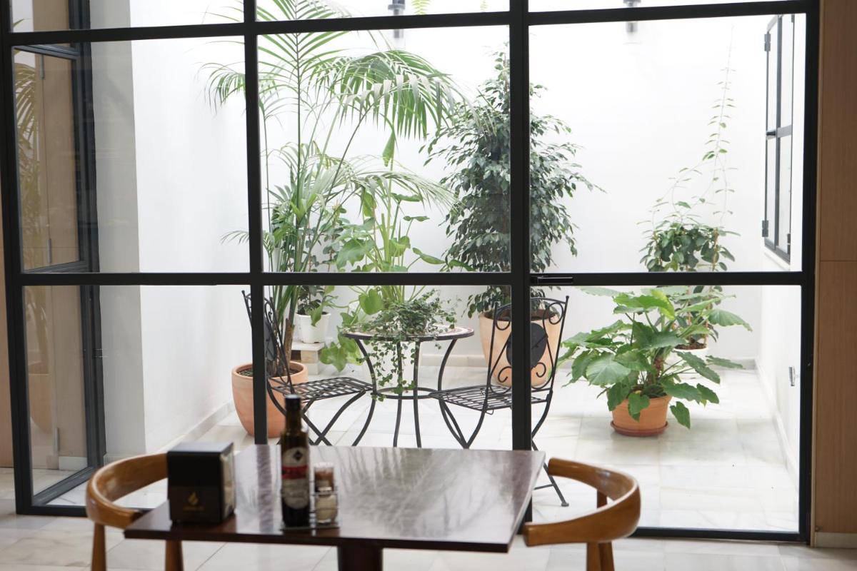 Hotel Casbah - Housity