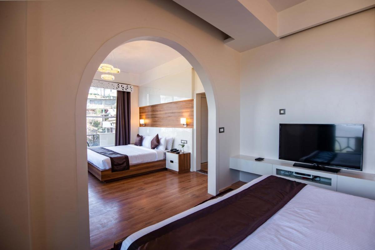 Clarks Exotica Resort Ramgarh Mukteshwar - Housity