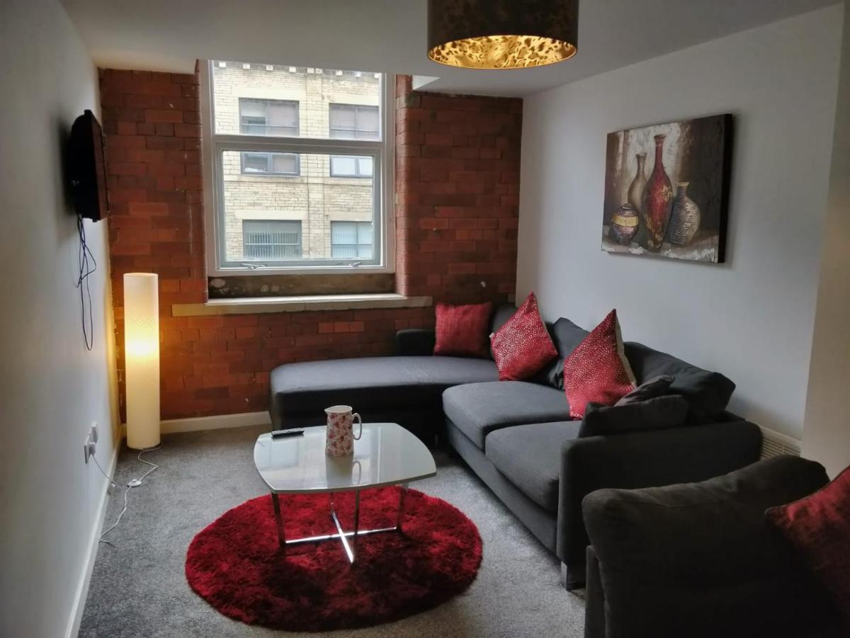 Empire - Housity