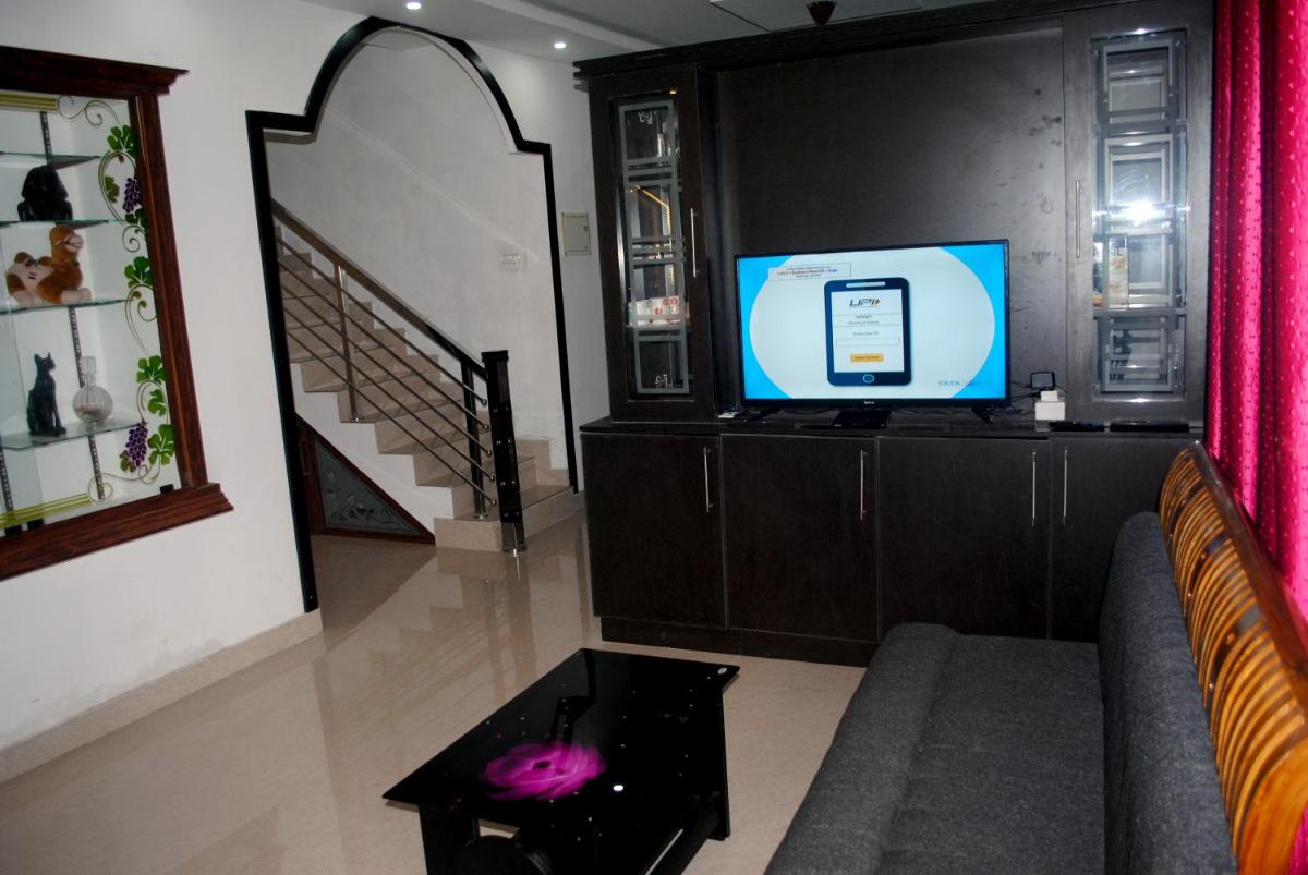 NICE VILLA - Housity