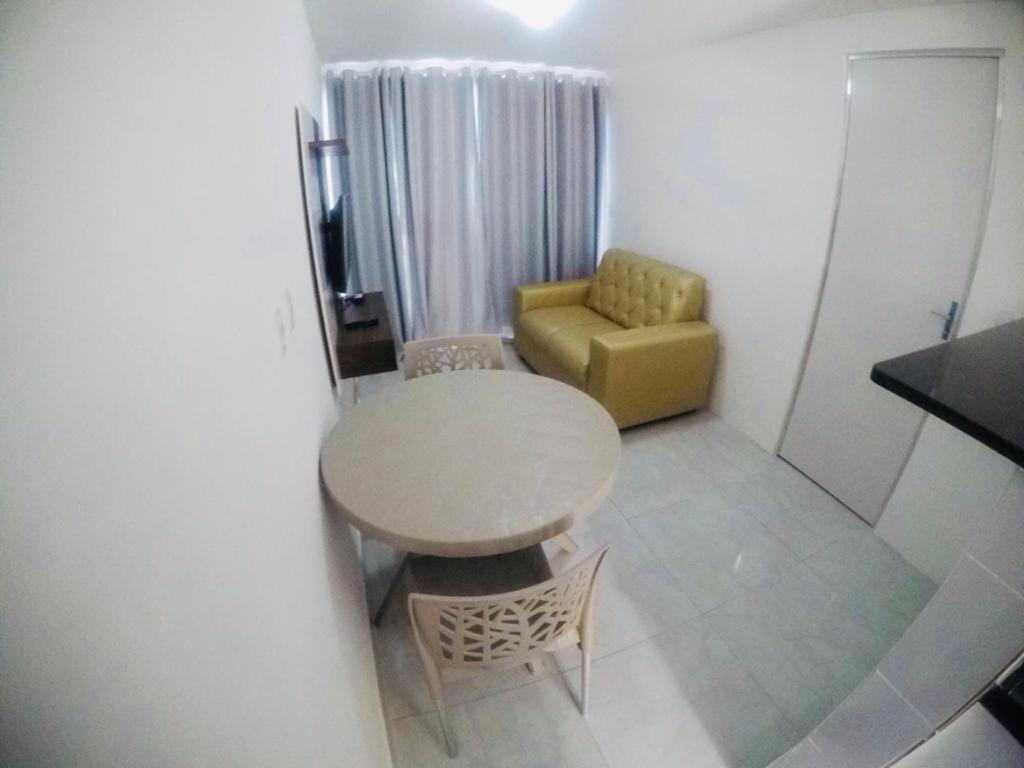 STUDIO 102 - Manaíra - Housity