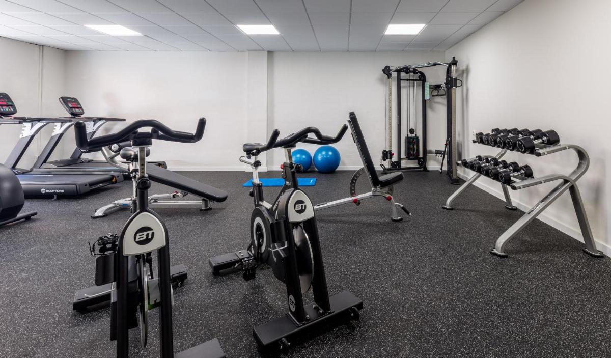 Gimnasio o instalaciones de fitness de Ibersol Almuñecar Beach & Spa Hotel