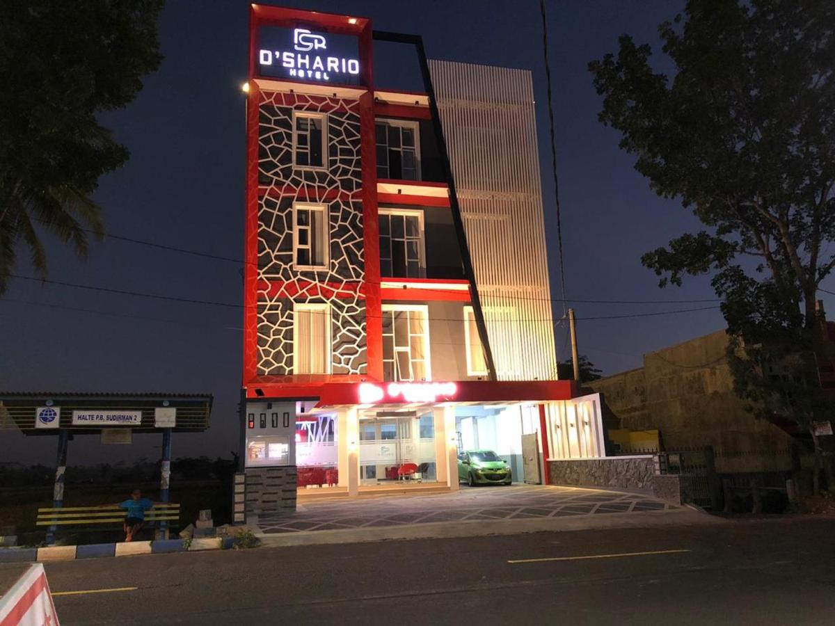 Suitetrails - D'SHARIO Hotel Kepanjen
