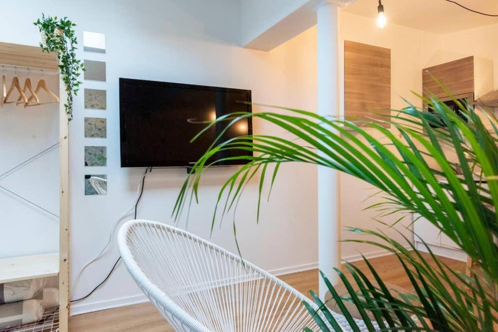 Appartement au calme + parking - Housity