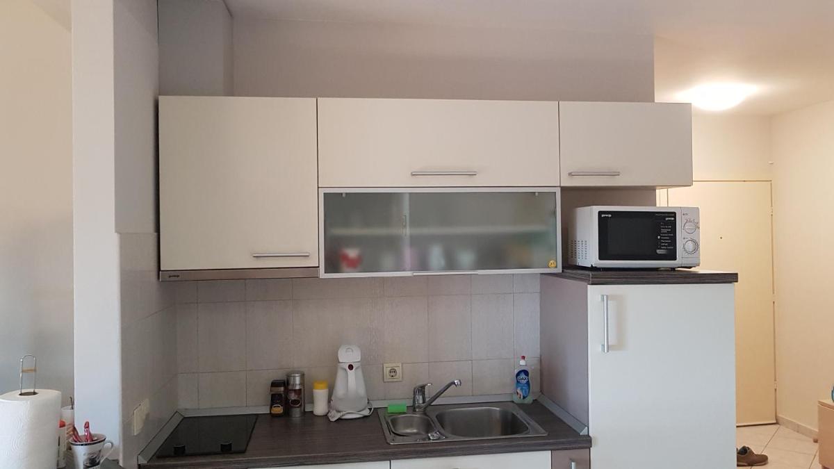 Apartment Viktor,parking - Housity