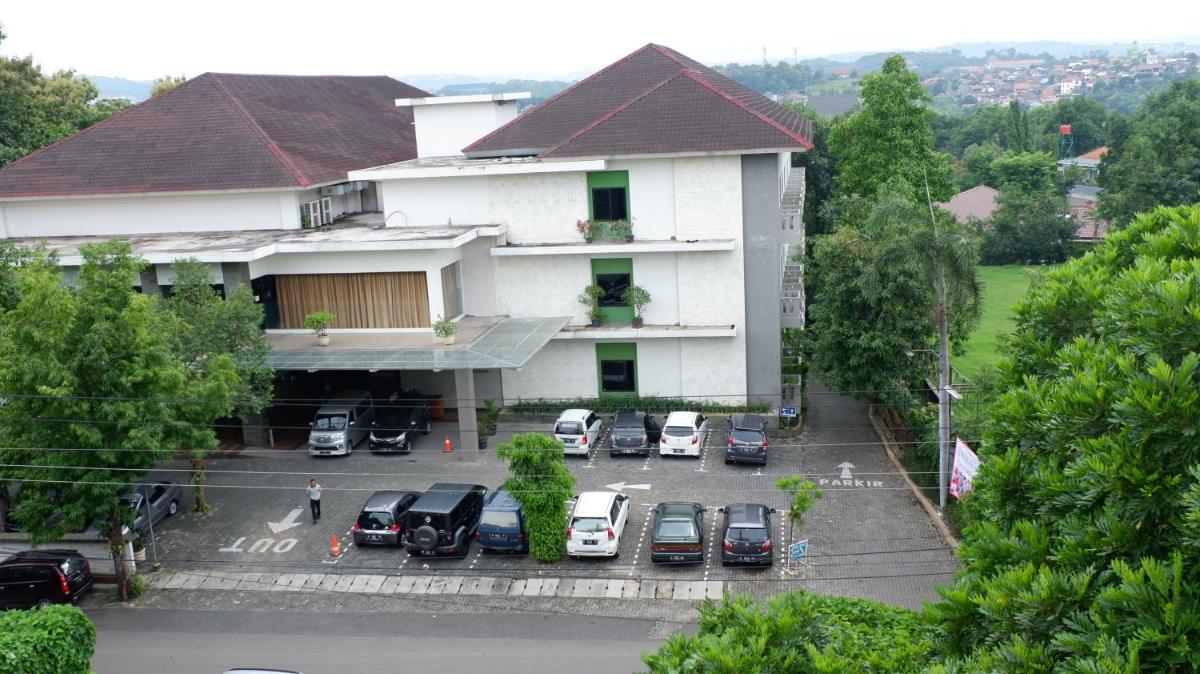 Hotel Grasia - Housity