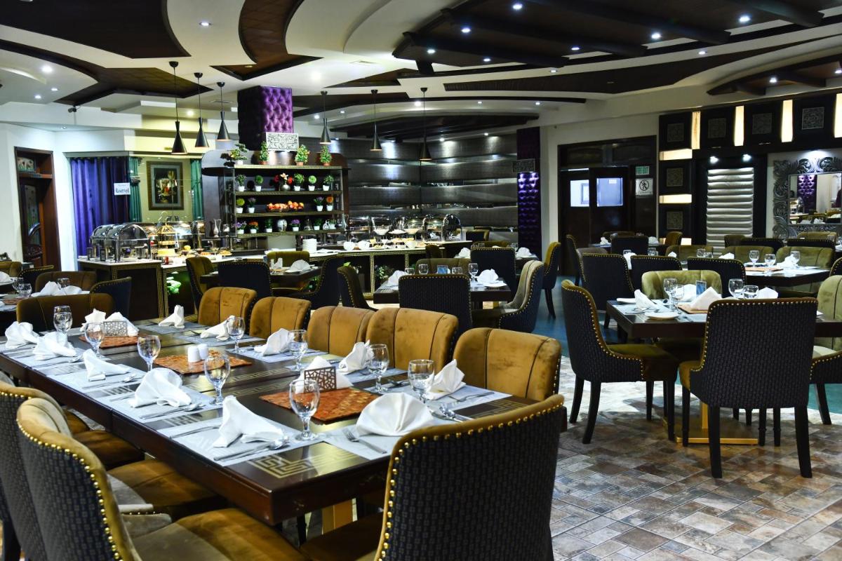 Marian Hotel - Housity