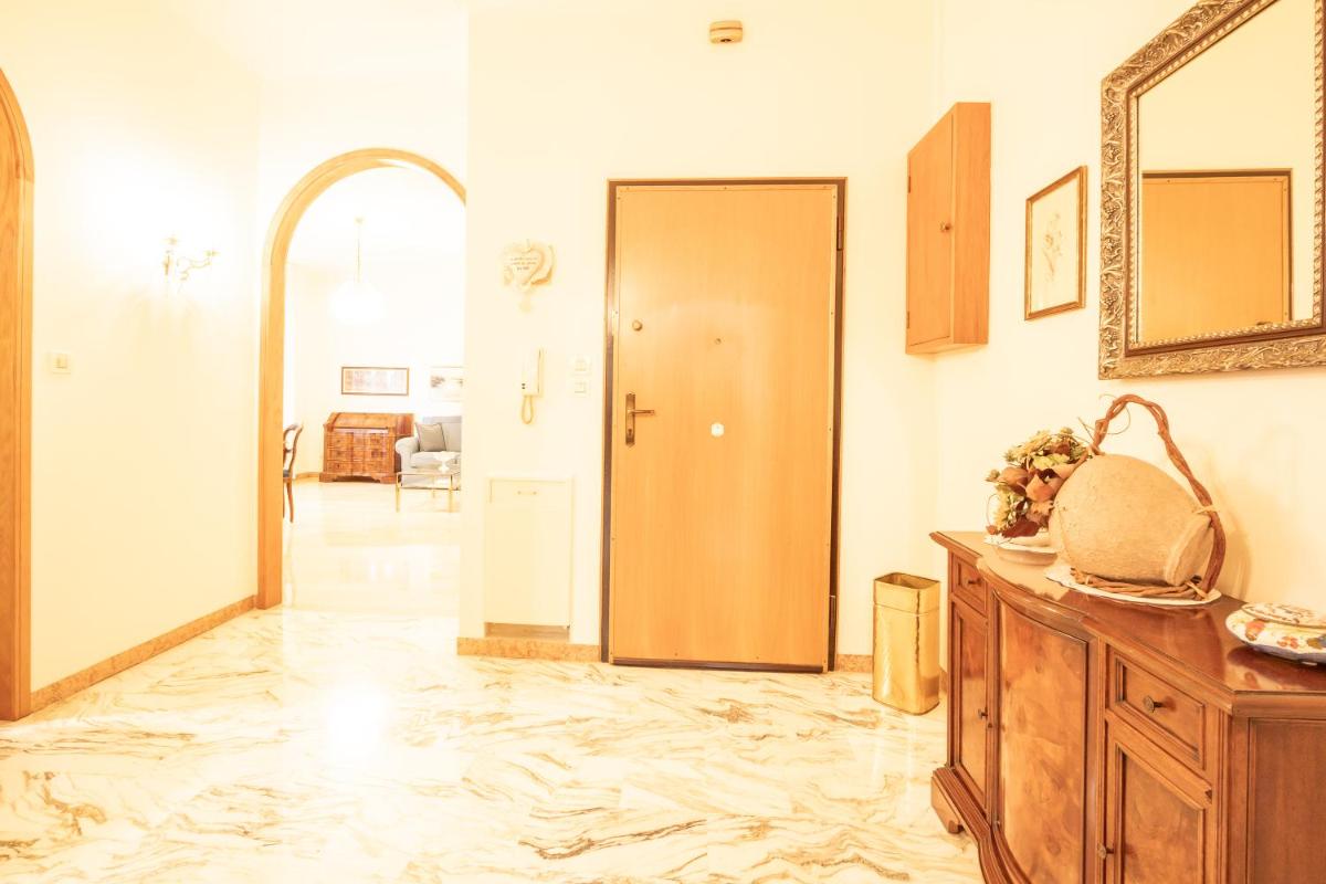 Realkasa Montagnola Apartment - Housity