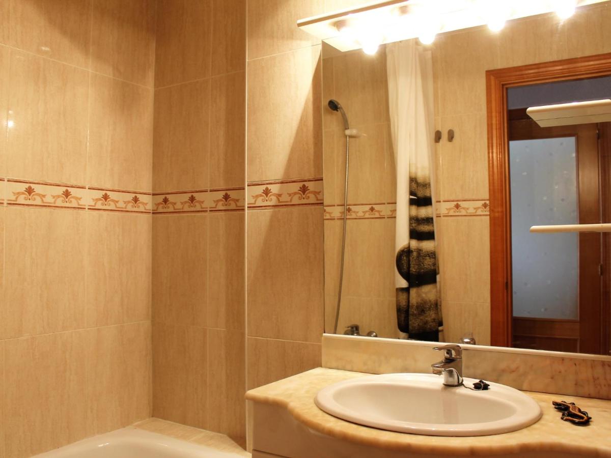 Suitetrails - Suitur beach apartment with pool