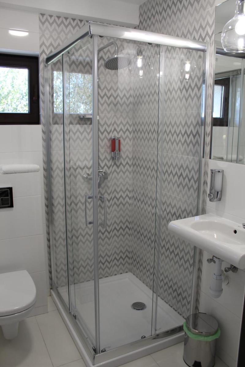 HOTEL ARKA - Housity