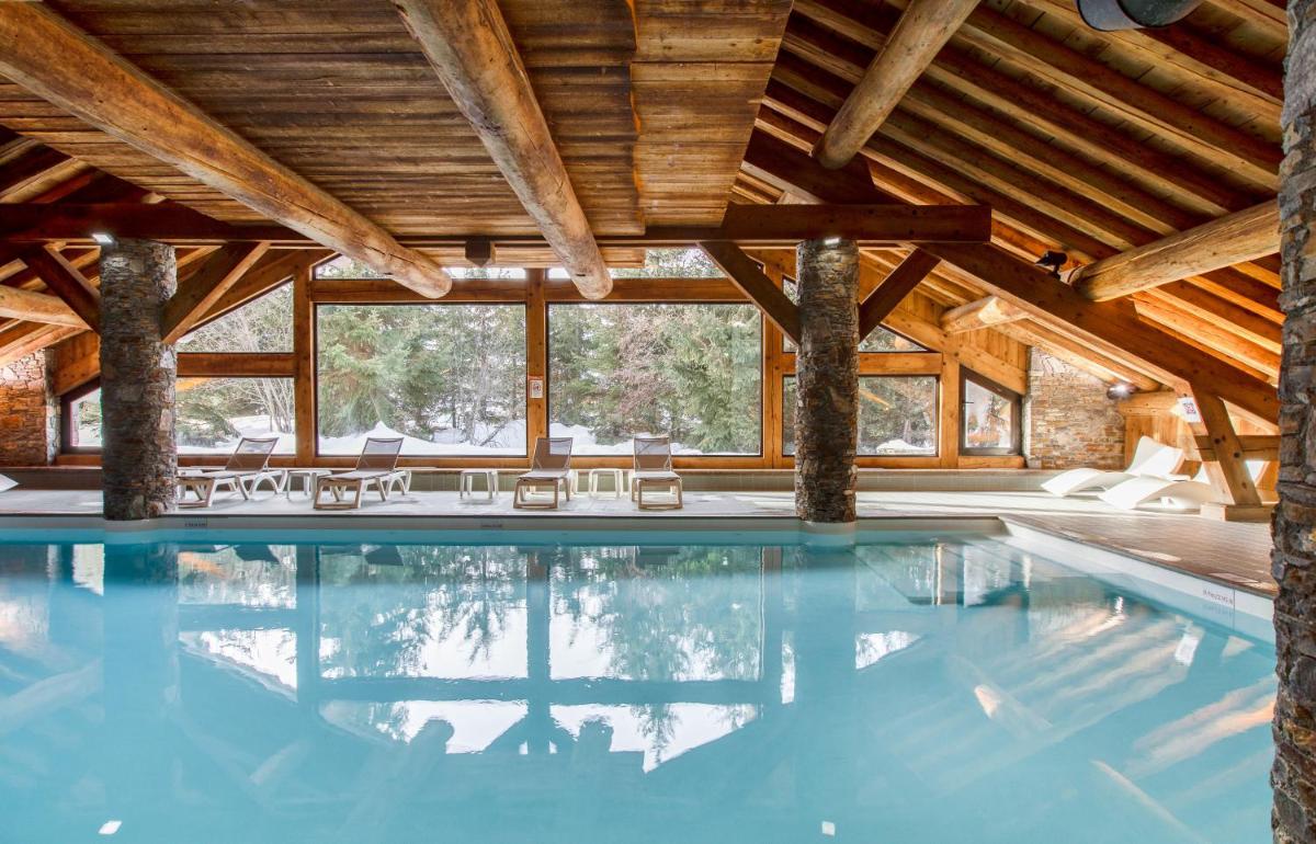 Résidence Pierre & Vacances Premium Les Fermes De Méribel - Housity