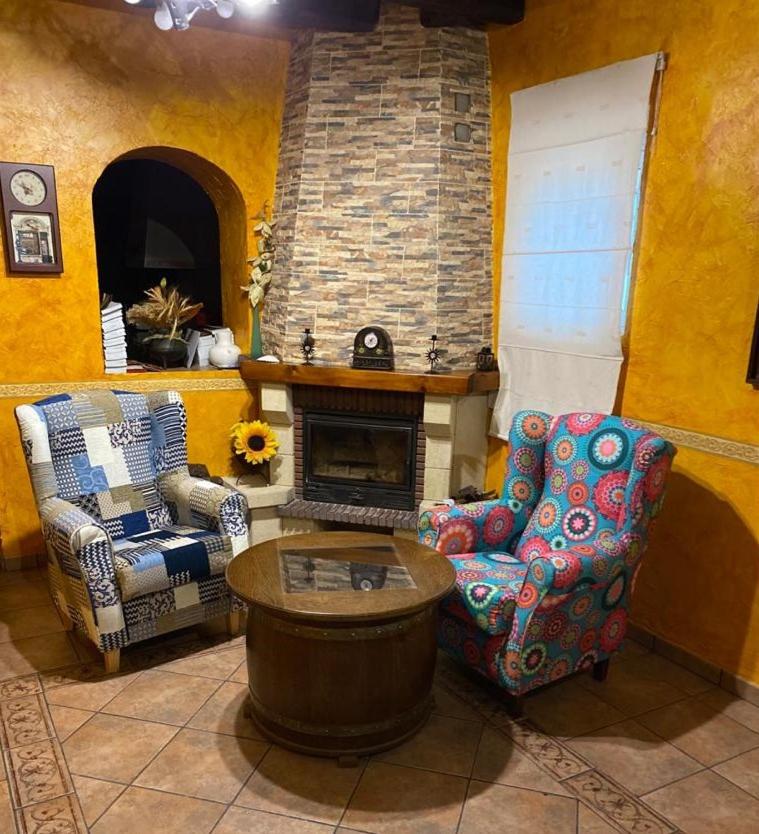CASA RURAL Las Viñas - Housity