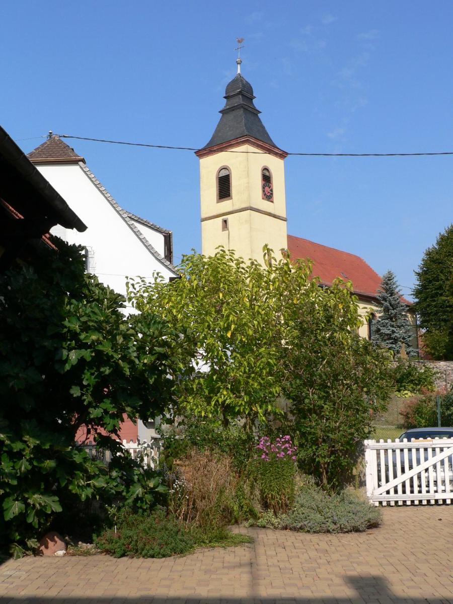 Familiensuite, zwei Zimmer, Mitbenutzung von Küche und Bad - Housity