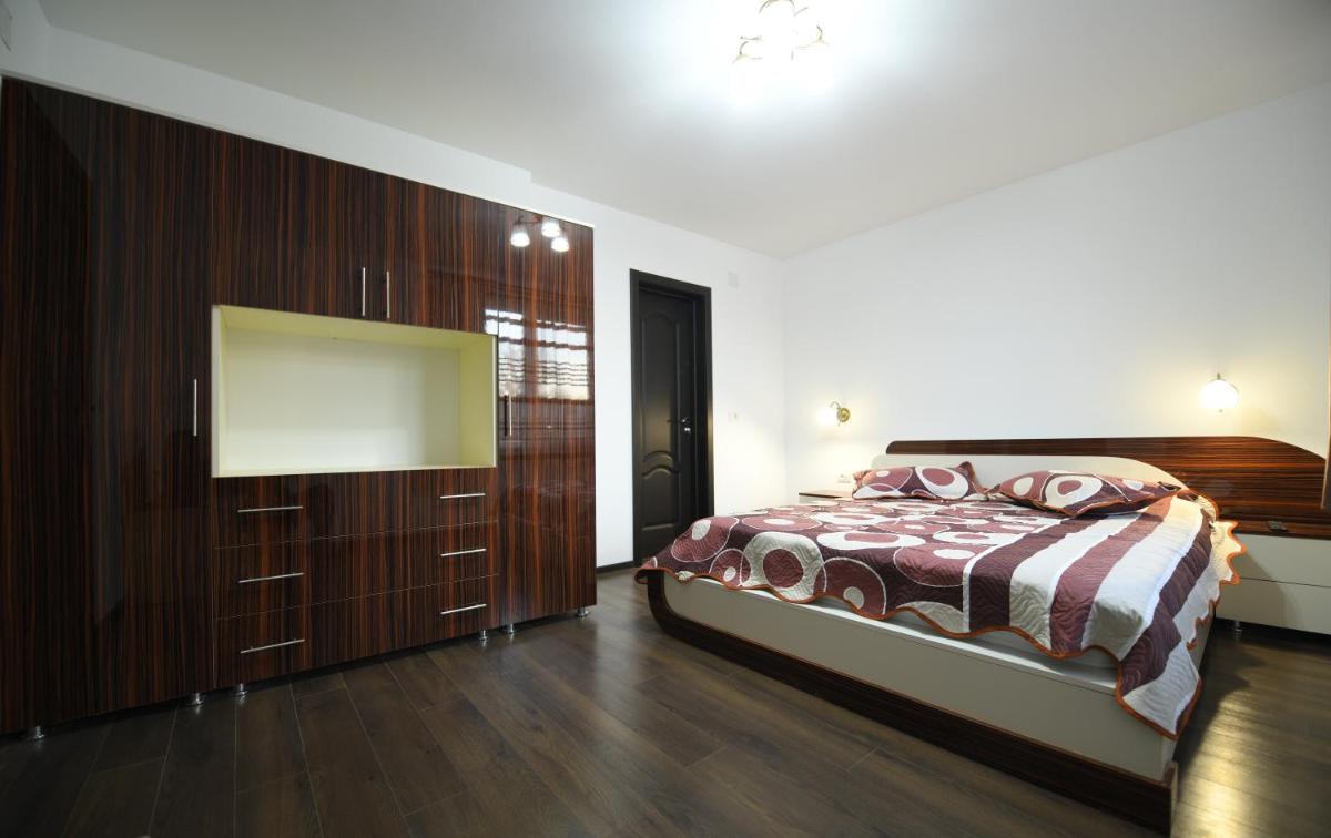 Pensiunea Natalia - Housity