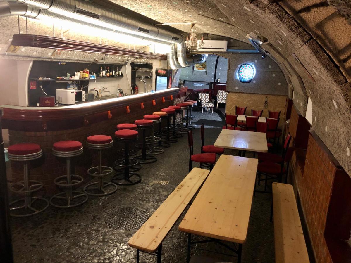 whole basement former pub 5 for Stag do - Housity