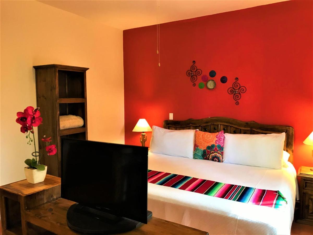 Hotel Casa Mangos Loreto - Housity