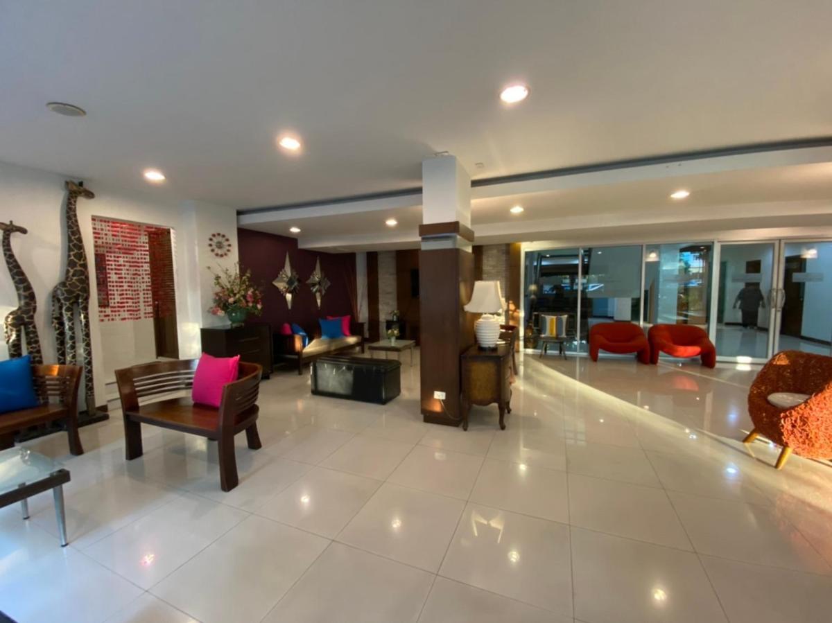 Suitetrails - Arada Boutique Place
