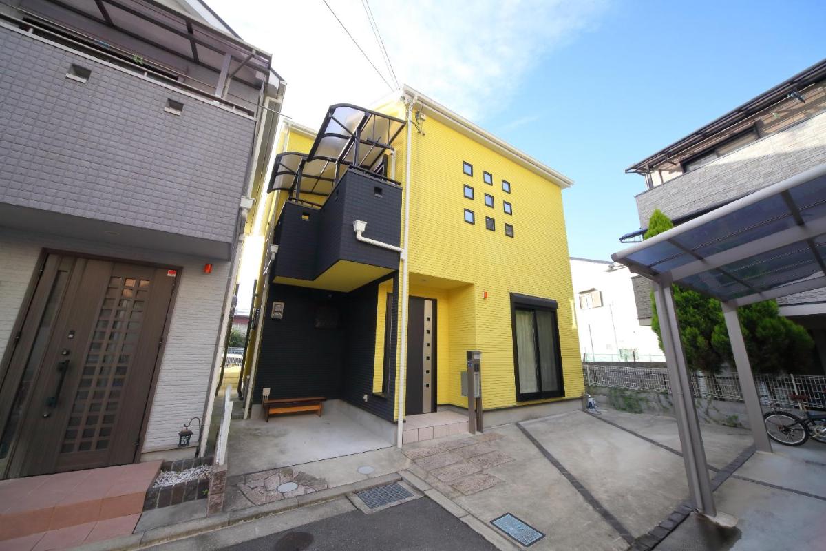 NEYAGAWA STATION HOUSE - Housity