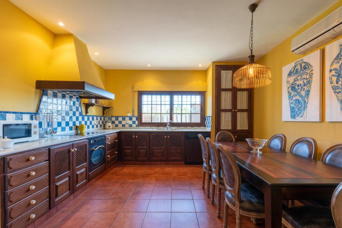Villa Lucrecia - Housity