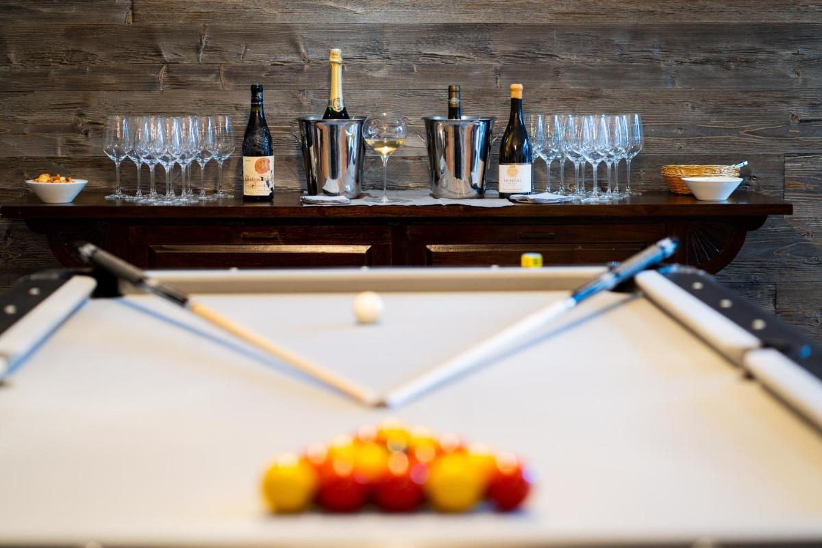 Billard dans l'établissement Fac & Spera -Hôtel & Spa