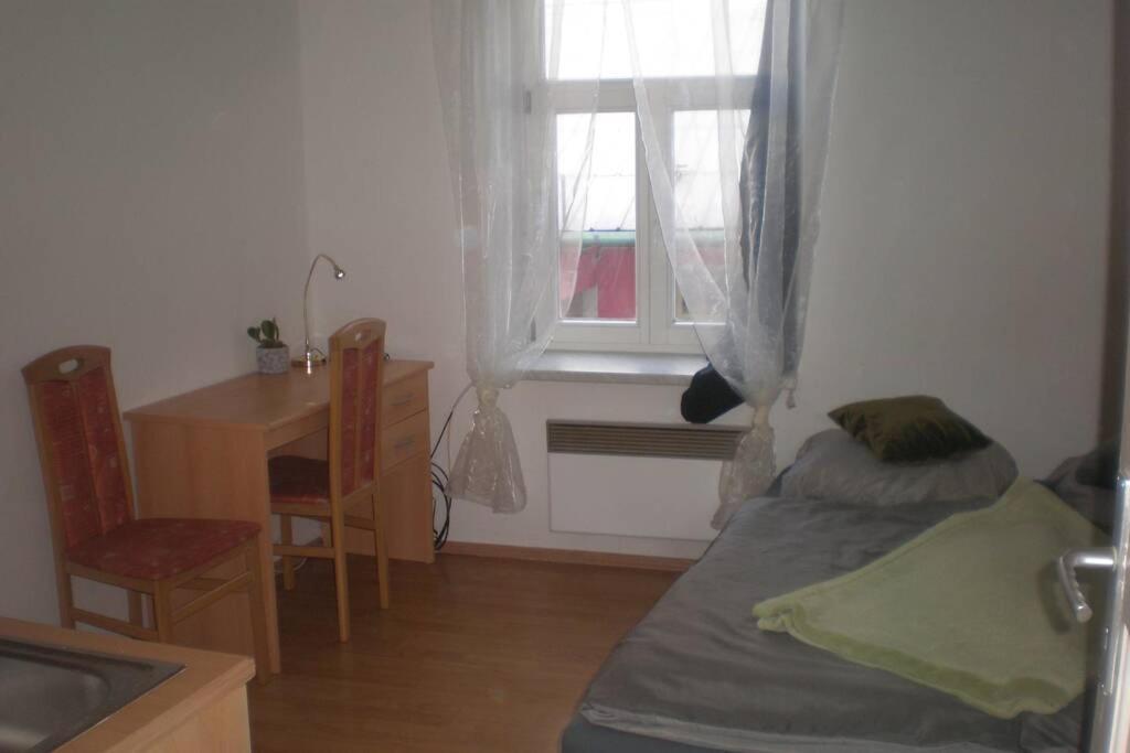 Apartmán v centru - Housity