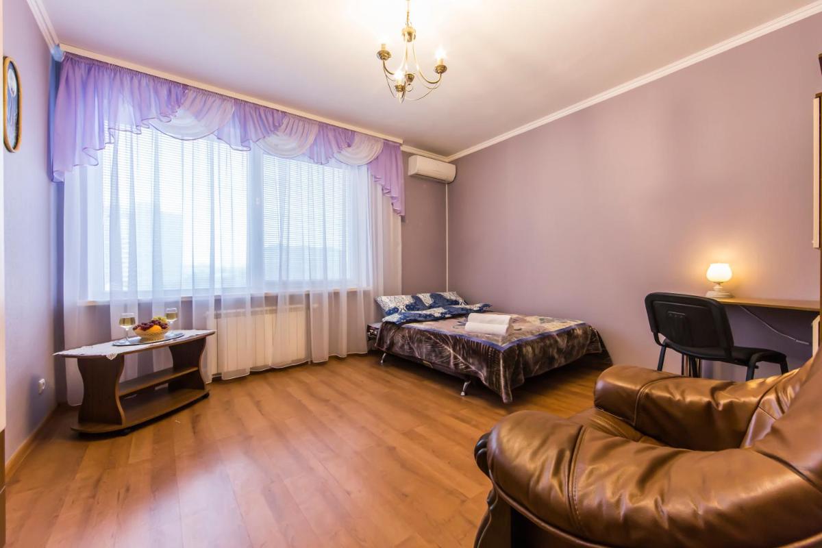 Комфортная двухкомнатная квартира возле метро Академгородок - Housity