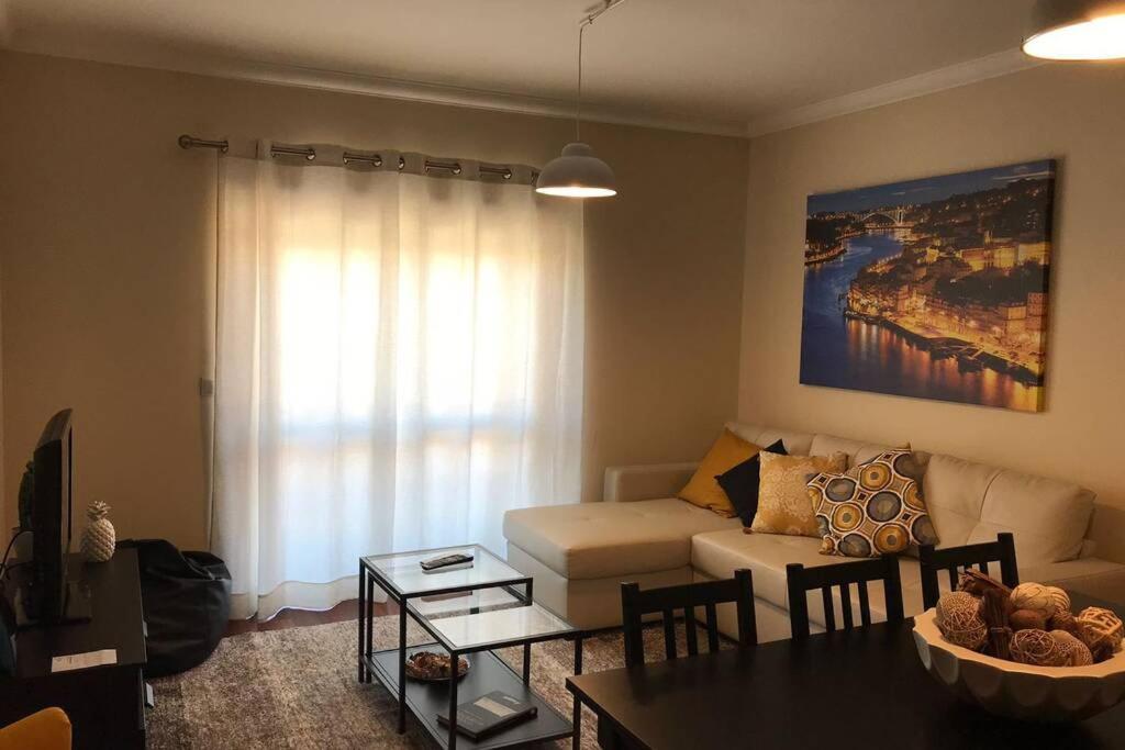 Oporto East House - Housity