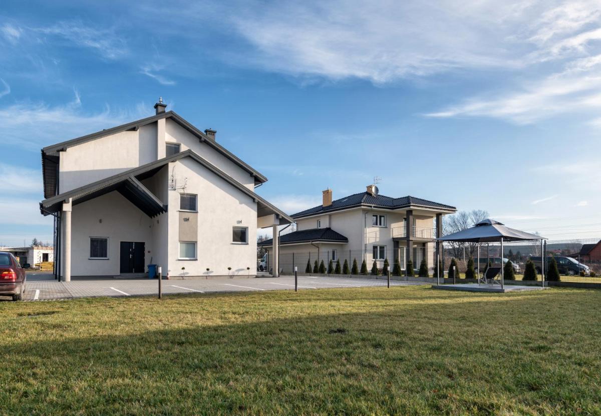 Apartamenty w Klaudynie - Housity