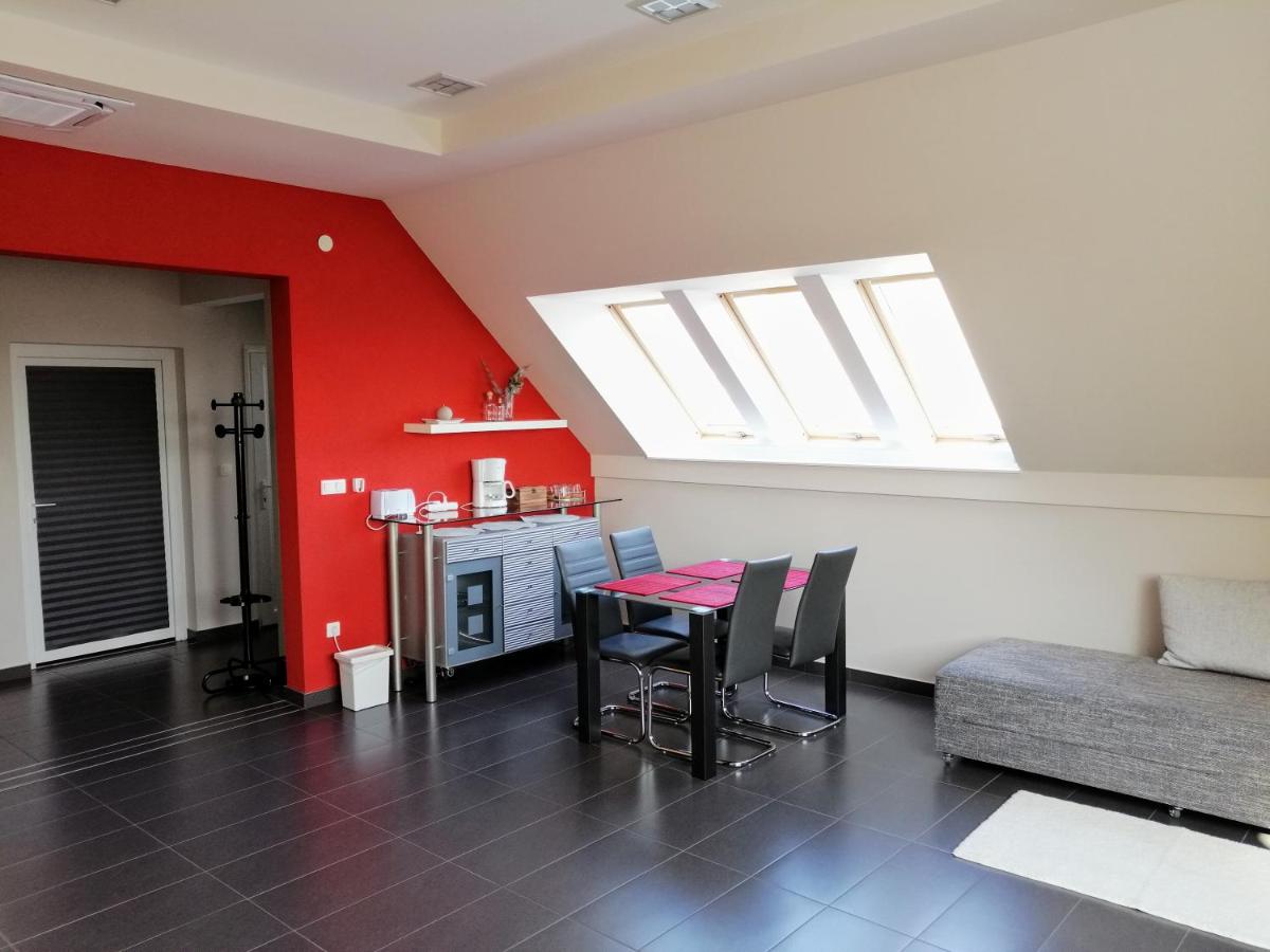 Suitetrails - Szépségpatika Apartman
