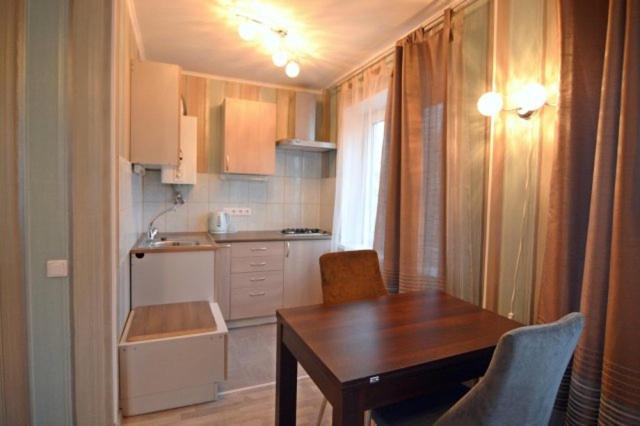 Sparta Apartments Kosmonaudi - Hizvo