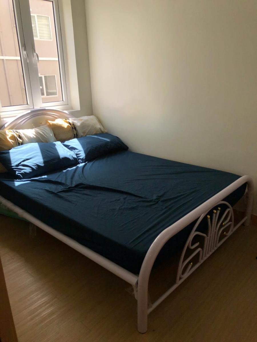 Quiet and comfy unit at SMDC Trees Residences - Housity