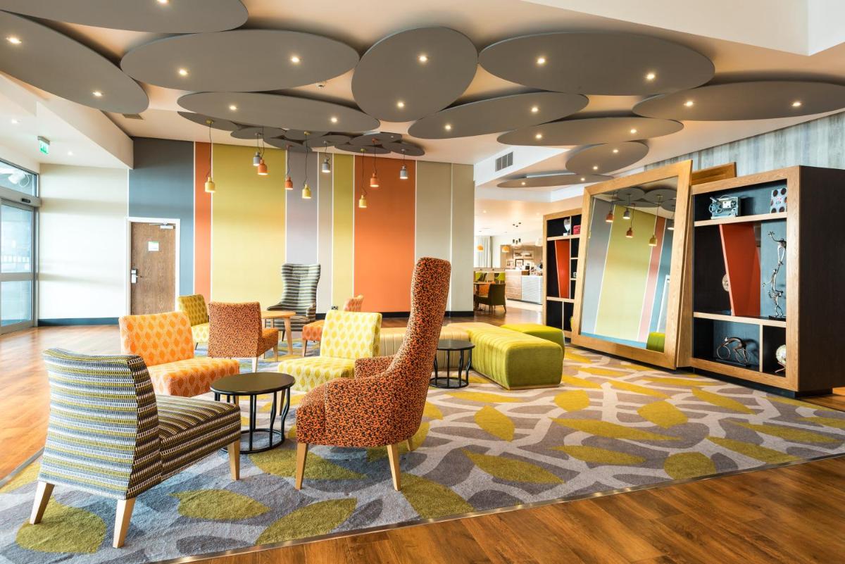 Holiday Inn Brighton Seafront, an IHG Hotel - Housity