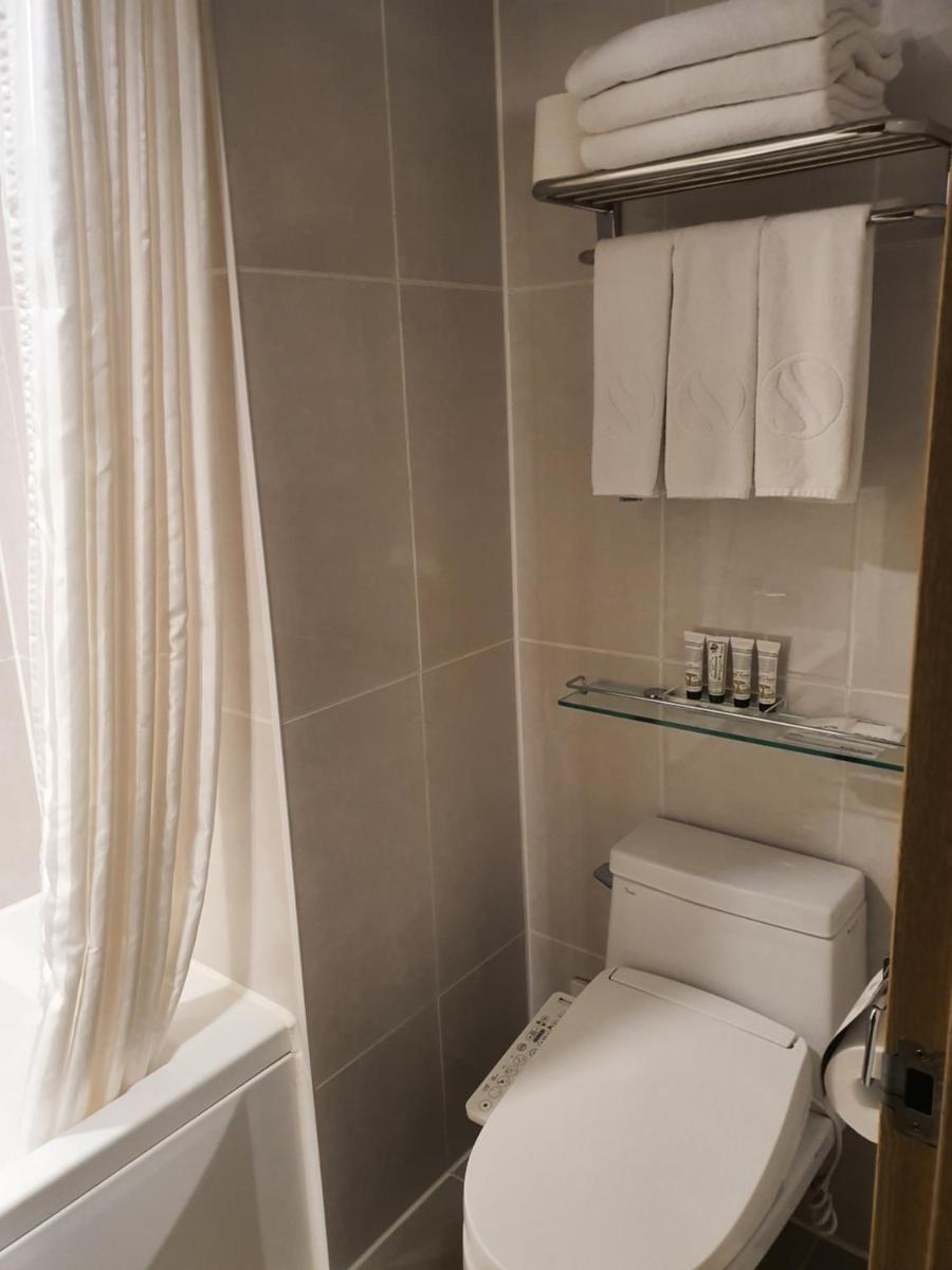 Hotel Skypark Jeju 1 - Housity