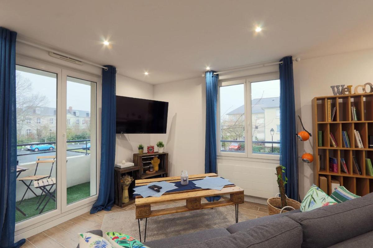 Modern and bright apartment near Tours - Housity