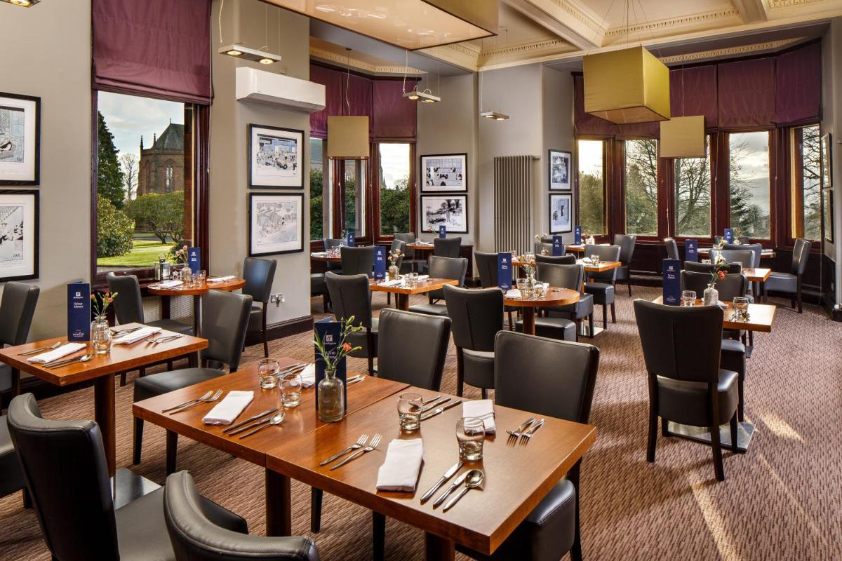 Holiday Inn Dumfries, an IHG Hotel - Housity