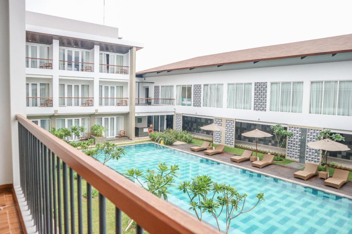 Suitetrails - Hotel Santika Garut