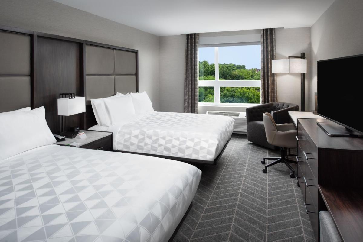 Holiday Inn Boston Logan Airport - Chelsea by IHG - Housity