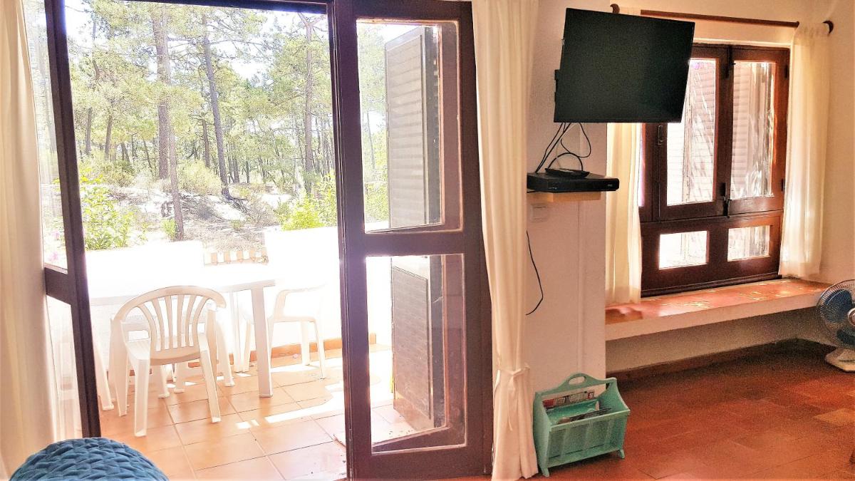 Patio Beach House - Checkinhome - Hizvo